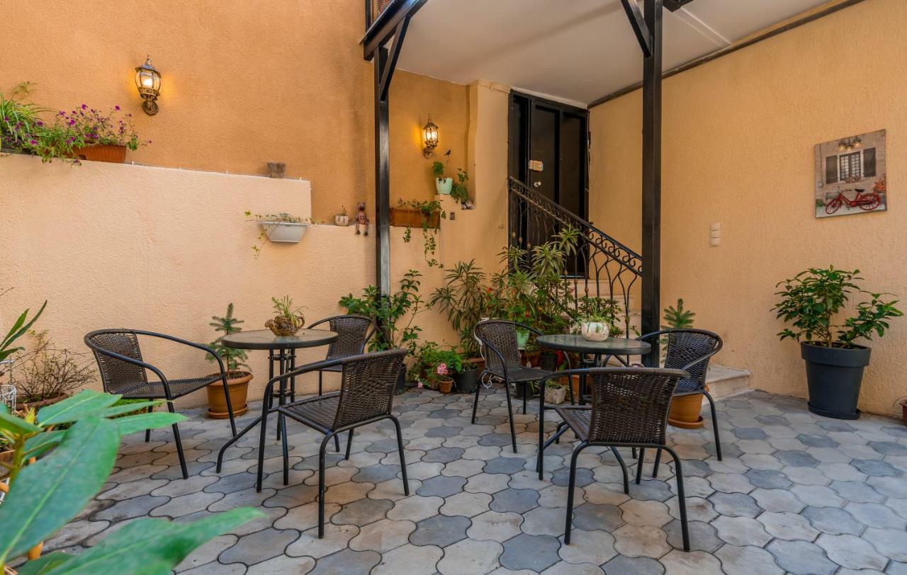 Golden Light Hotel Tiflis Exterior foto